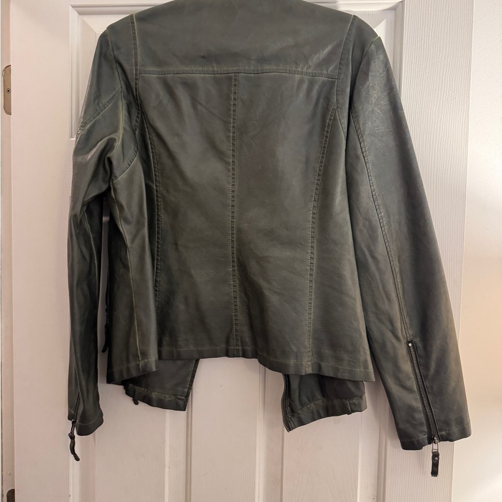 Max Studio Olive Leather Jacket - image 2